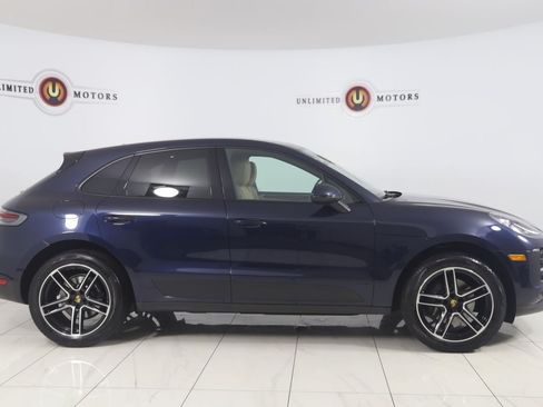 Used 2020 Porsche Macan AWD/4WD image 2