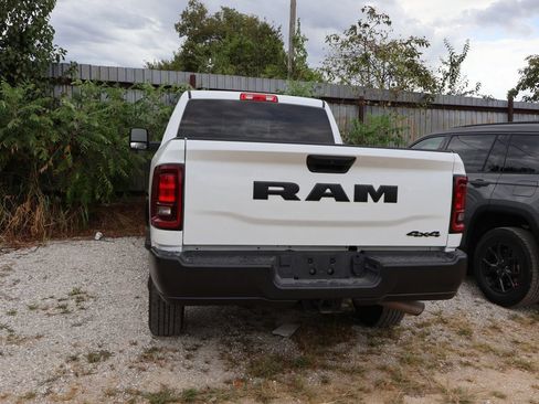Used 2026 RAM 2500 Tradesman AWD/4WD image 8