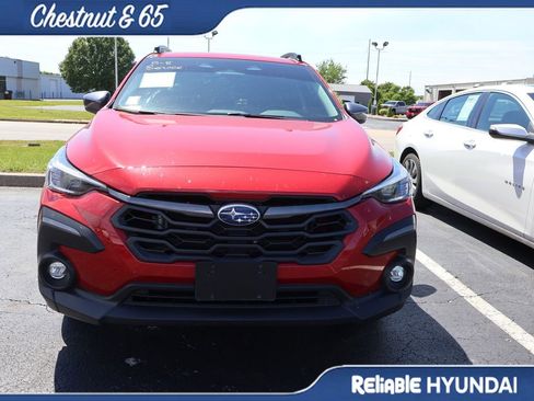 Used 2024 Subaru Crosstrek 2.5i Limited w/ Crosstrek Mirror Package AWD/4WD image 7