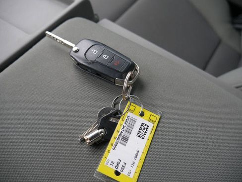 Used 2021 Ford F350 XL w/ Power Equipment Group image 26