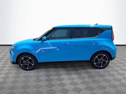 Used 2024 Kia Soul EX FWD image 4