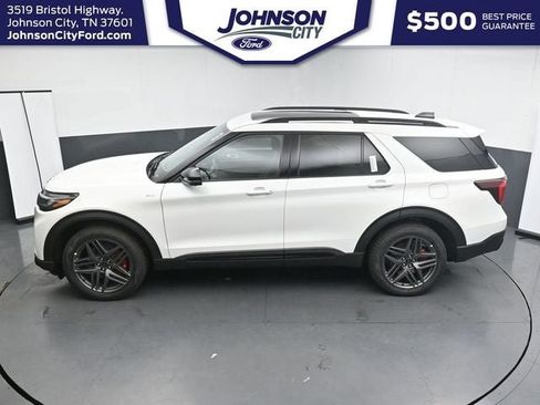 New 2026 Ford Explorer ST-Line w/ ST-Line Street Pack AWD/4WD image 20