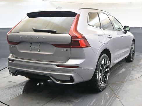 New 2026 Volvo XC60 B5 Plus w/ Protection Package Premier image 5