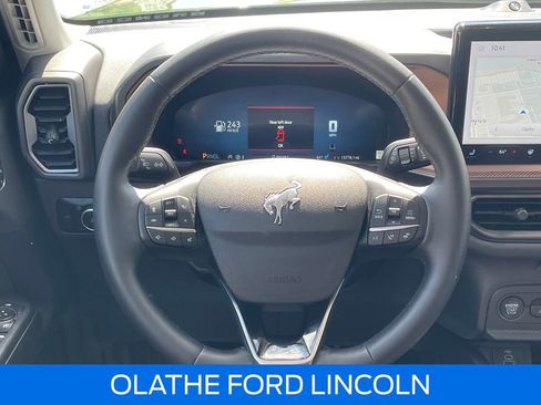 Used 2025 Ford Bronco Sport Outer Banks w/ Outer Banks Tech Package+ AWD/4WD image 16