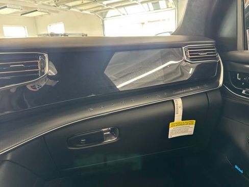 New 2026 Jeep Grand Wagoneer Summit AWD/4WD image 55