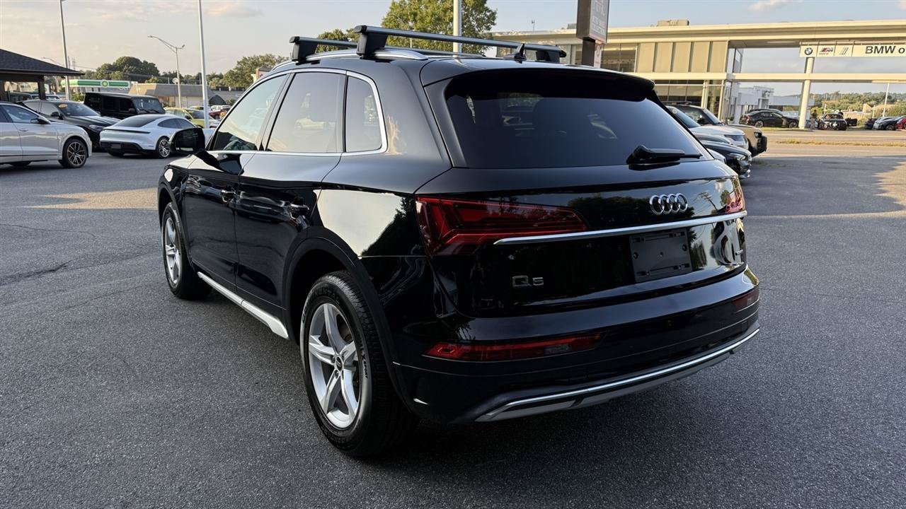 Used 2023 Audi Q5 2.0T Premium w/ Convenience Package AWD/4WD image 13