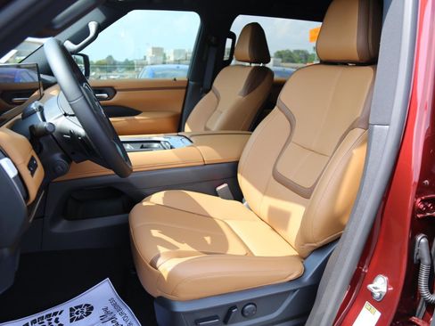 New 2025 Nissan Armada SL w/ Convenience Package image 17