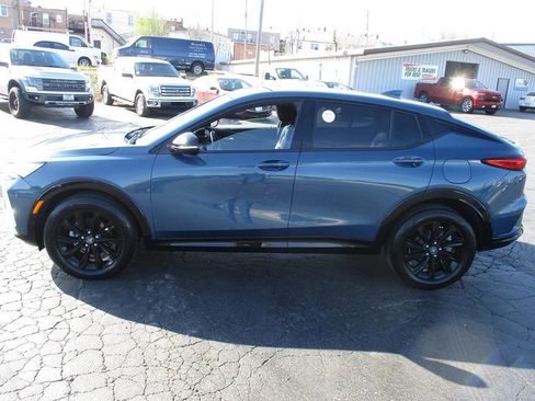 Used 2024 Buick Envista Sport Touring image 8