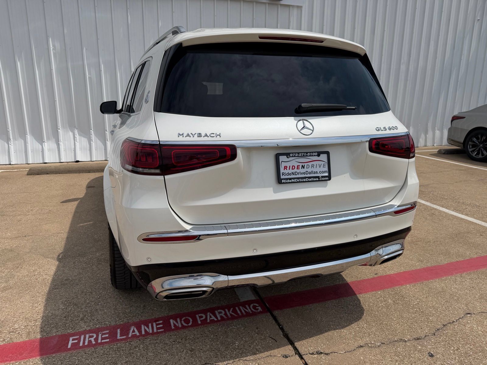 Used 2023 Mercedes-Benz Maybach GLS 600 4MATIC image 5