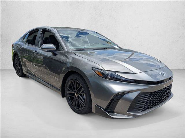 Used 2025 Toyota Camry SE FWD image 6