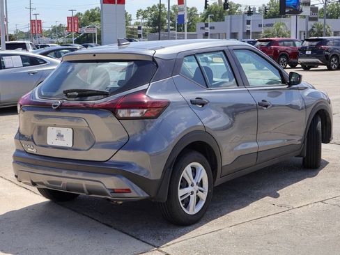 Certified 2025 Nissan Kicks Play S FWD image 19