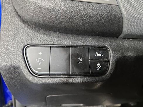 Certified 2022 Kia Seltos LX image 27