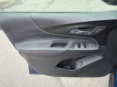 Certified 2023 Chevrolet Equinox RS image 21