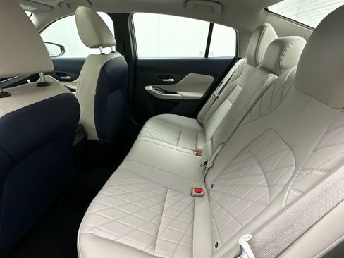 New 2026 Nissan Sentra SL w/ Floor Mat Package FWD image 10