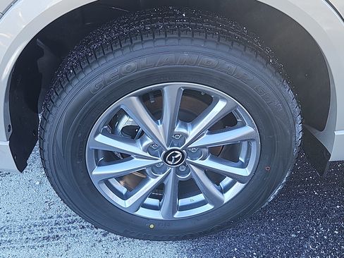 New 2025 MAZDA CX-5 AWD 2.5 S w/ Preferred Package image 3