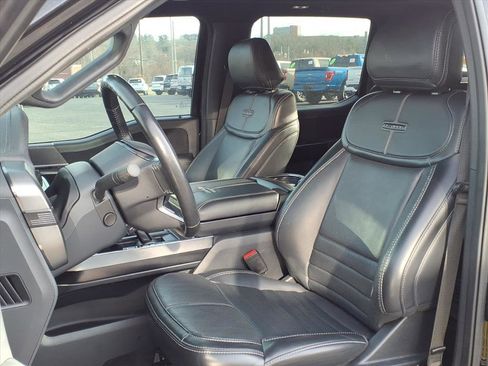 Certified 2022 Ford F150 Platinum w/ Equipment Group 701A High image 4