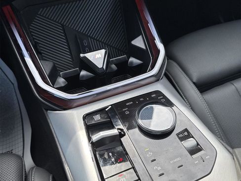 Used 2025 BMW X3 xDrive30i w/ Premium Package image 25