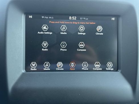 Used 2019 Jeep Compass Latitude FWD image 15