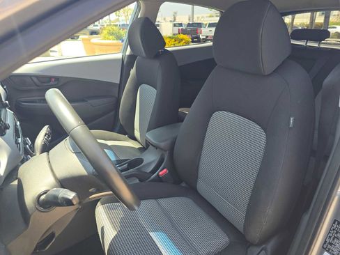 Used 2018 Hyundai Kona SEL FWD image 23
