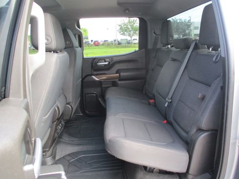 Used 2019 Chevrolet Silverado 1500 RST w/ All-Star Edition RWD image 11