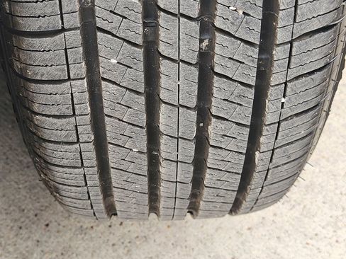 Used 2019 Toyota Corolla LE image 11