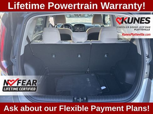 Used 2025 Kia Soul LX image 29