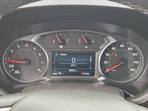 Used 2024 Chevrolet Equinox LT FWD image 16