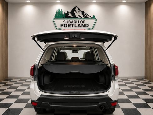 Used 2019 Subaru Forester Premium w/ All-Weather Package AWD/4WD image 7