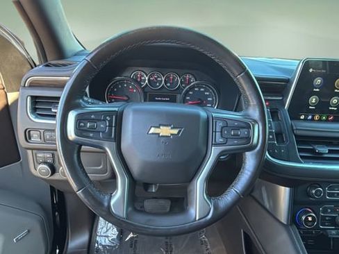 Used 2021 Chevrolet Suburban LT w/ Rear Media and Nav Package image 11