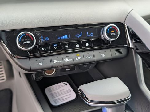 New 2026 Hyundai Elantra SEL Sport image 10