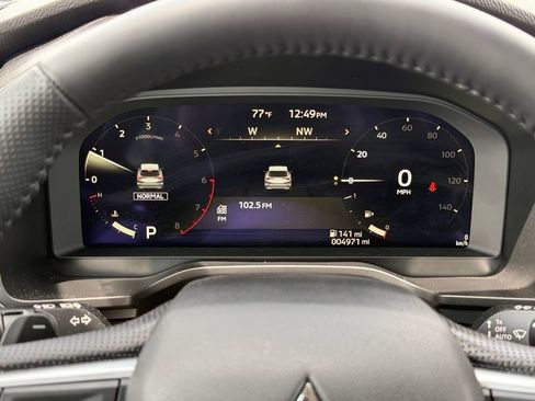 Used 2026 Mitsubishi Outlander SEL AWD/4WD image 12