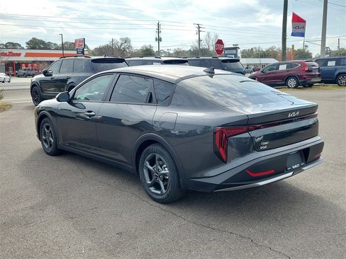 New 2026 Kia K4 LXS image 4
