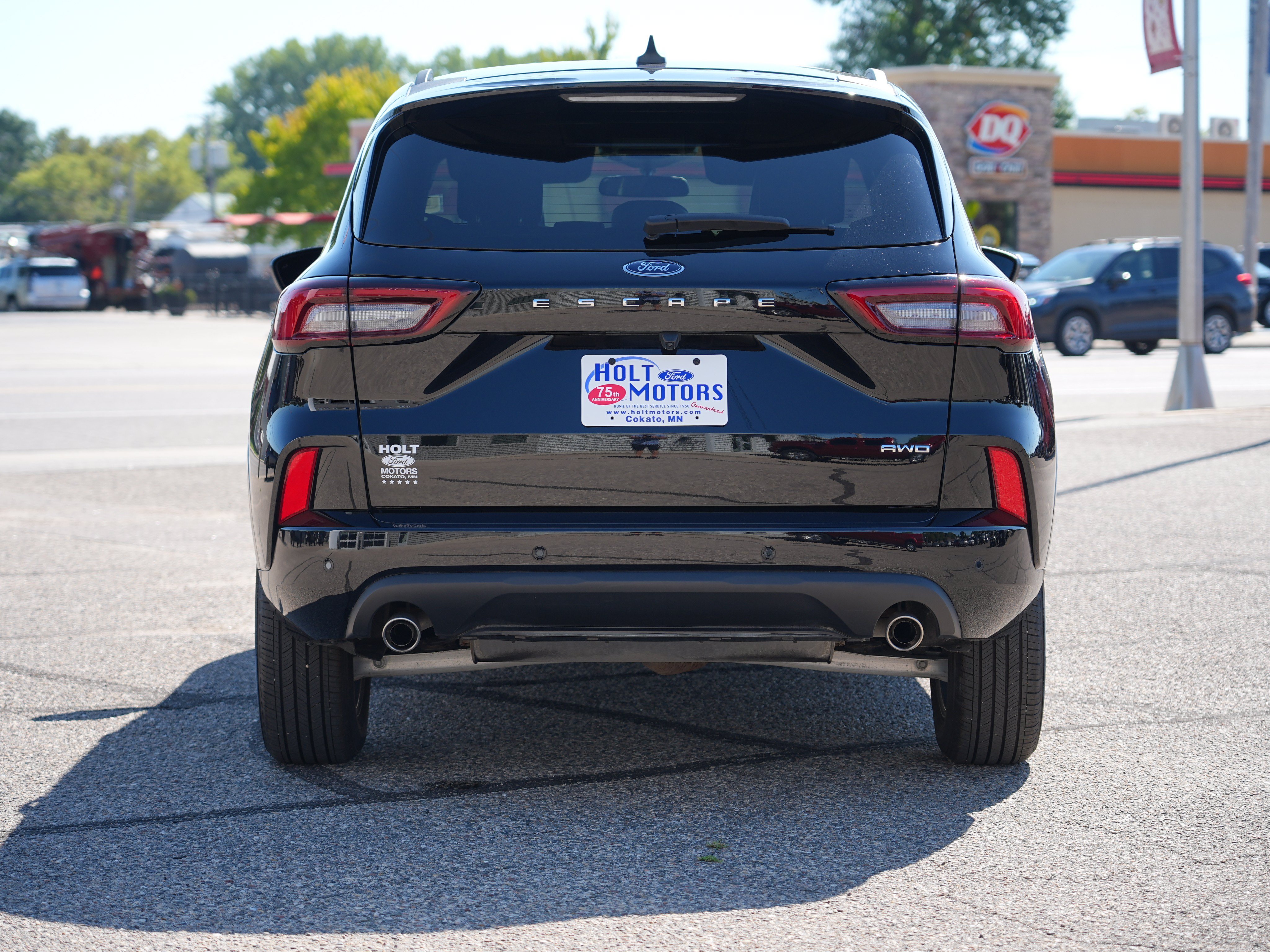 Used 2024 Ford Escape ST-Line w/ Tech Pack #1 AWD/4WD image 4