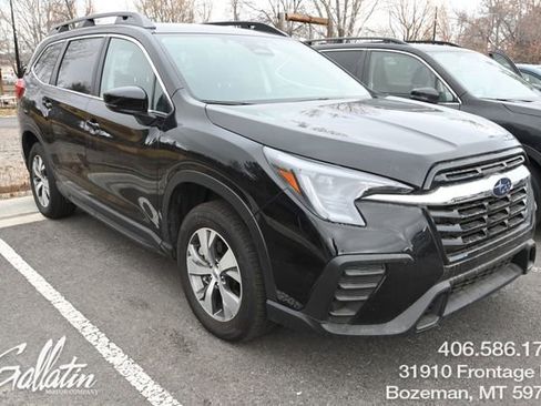 Used 2025 Subaru Ascent Premium image 1