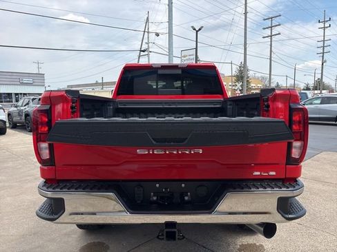 New 2026 GMC Sierra 2500 SLE image 15