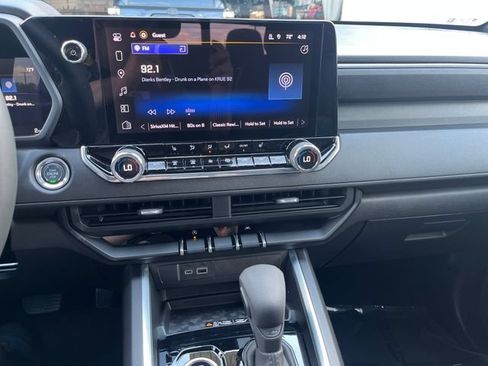 New 2026 Chevrolet Colorado Trail Boss AWD/4WD image 17