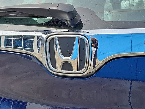 Used 2018 Honda CR-V LX image 29