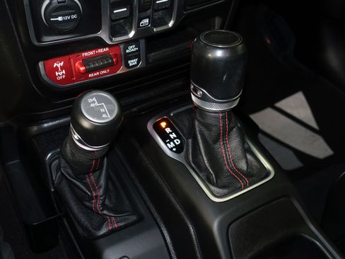 Used 2020 Jeep Gladiator Rubicon image 29