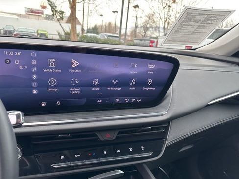 Certified 2025 Buick Envision Preferred image 16