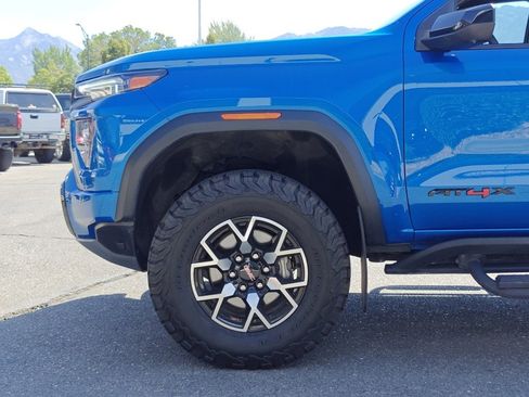 Used 2023 GMC Canyon AT4X image 32