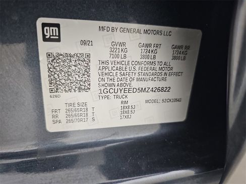 Certified 2021 Chevrolet Silverado 1500 RST image 40