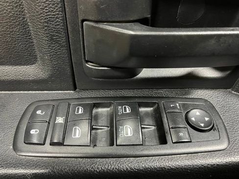 Used 2014 RAM 1500 Express AWD/4WD image 11