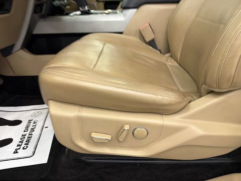 Used 2017 Ford F150 Lariat w/ Equipment Group 501A Mid AWD/4WD image 10