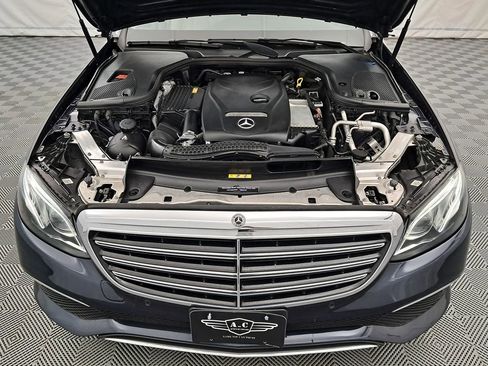 Used 2018 Mercedes-Benz E 300 4MATIC image 42