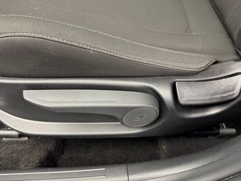 Used 2024 Hyundai Elantra SEL w/ Convenience Package FWD image 44