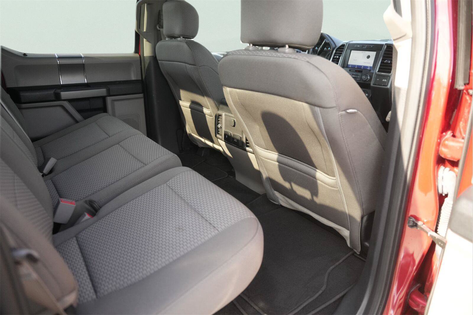 Used 2020 Ford F150 XLT w/ Equipment Group 302A Luxury AWD/4WD image 14