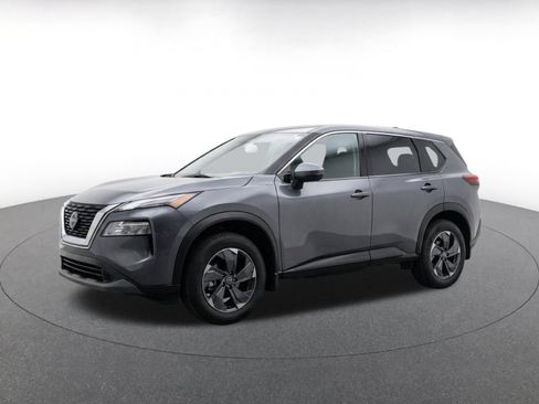 Used 2025 Nissan Rogue SV FWD image 3