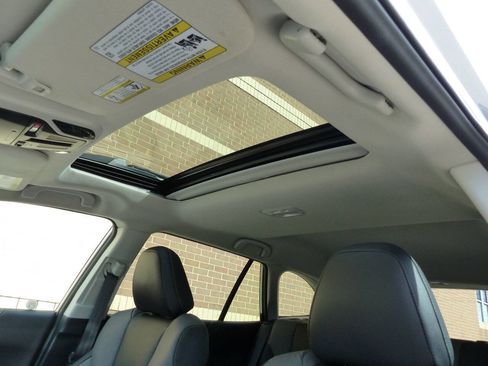 Used 2025 Subaru Outback Onyx Edition AWD/4WD image 35