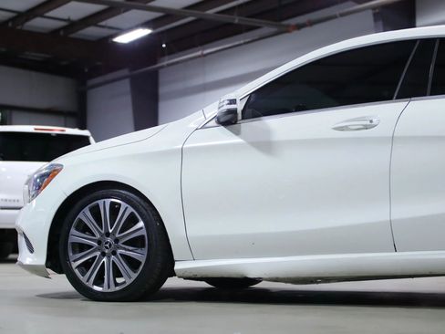 Used 2018 Mercedes-Benz CLA 250 image 17