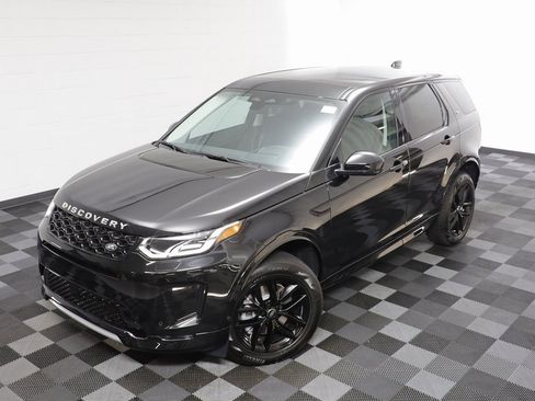 New 2025 Land Rover Discovery Sport S image 2